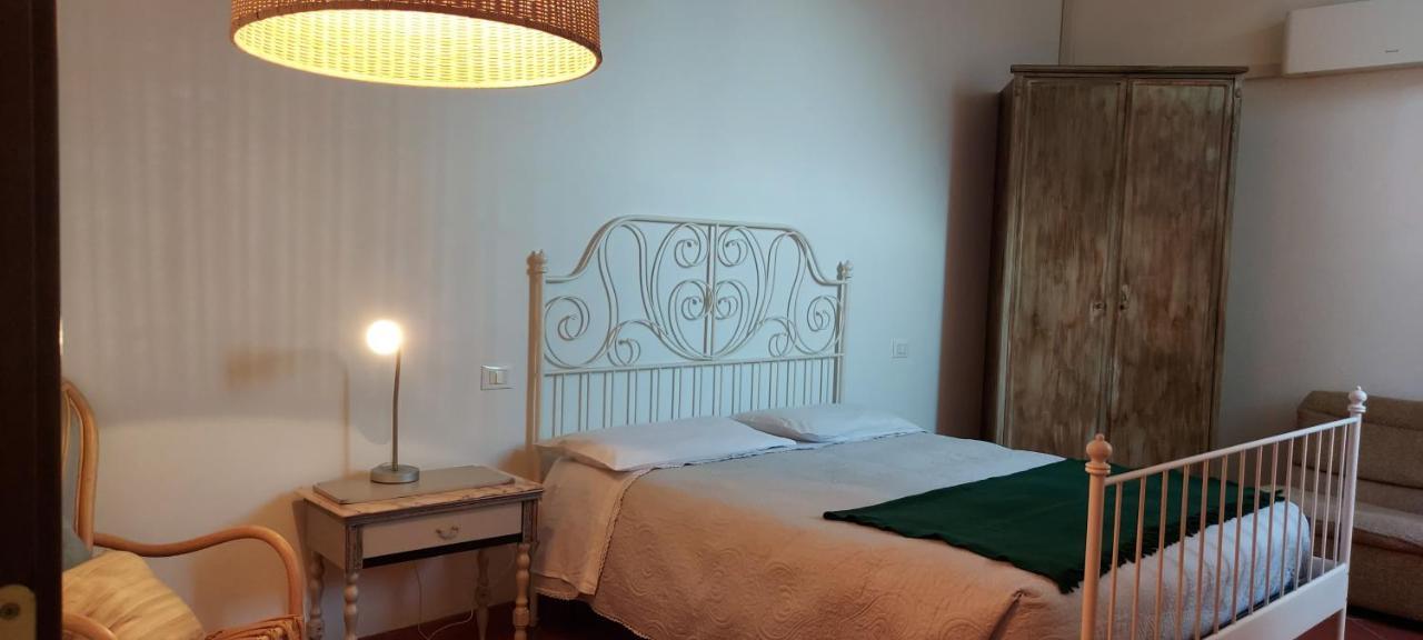 B&B Palazzo Oddo Альбенга Екстер'єр фото
