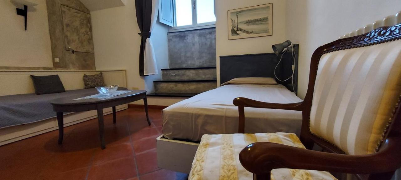 B&B Palazzo Oddo Альбенга Екстер'єр фото