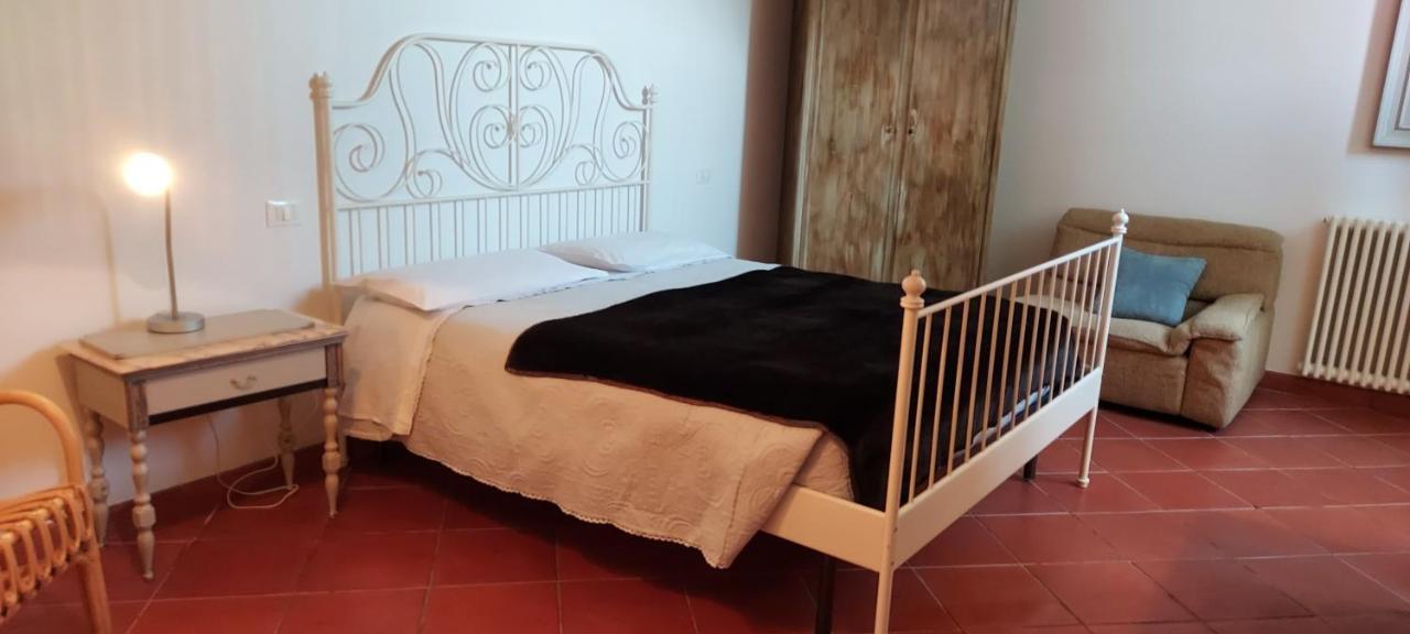 B&B Palazzo Oddo Альбенга Екстер'єр фото
