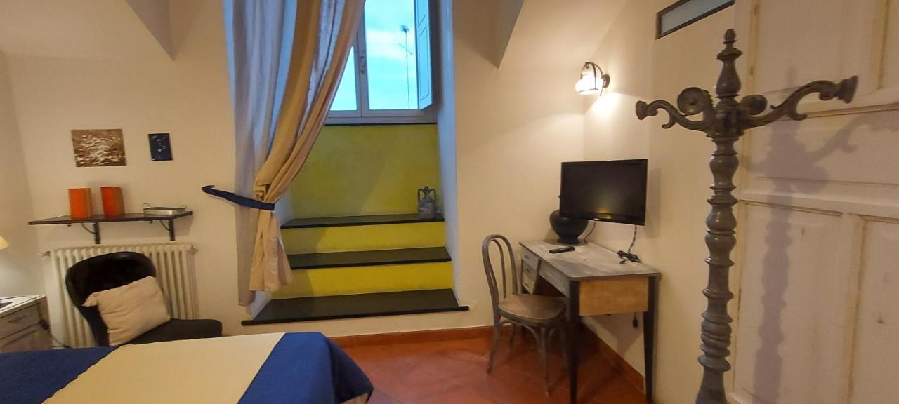 B&B Palazzo Oddo Альбенга Екстер'єр фото